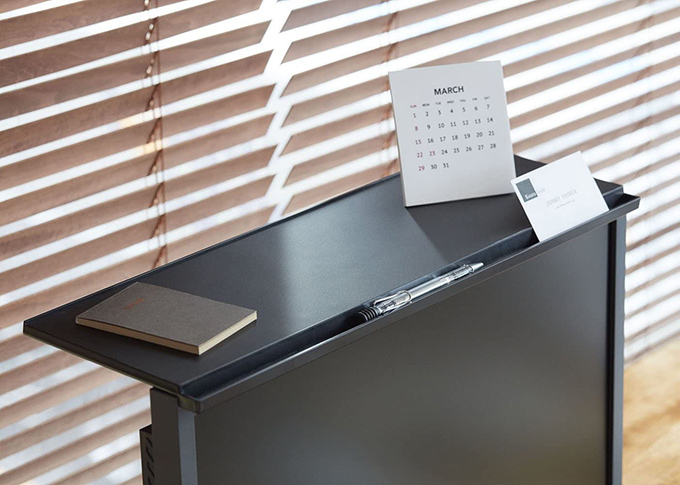 デスク周り整理グッズ